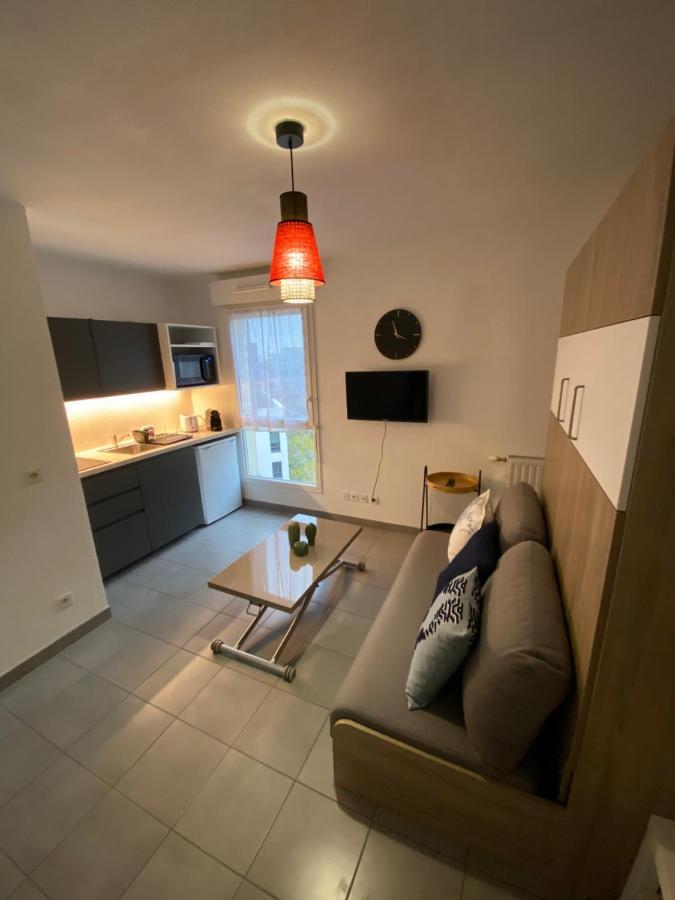 Studio Chic Little Boheme Proche Hopitaux, 15 Mn Du Centre Lyon Exterior foto